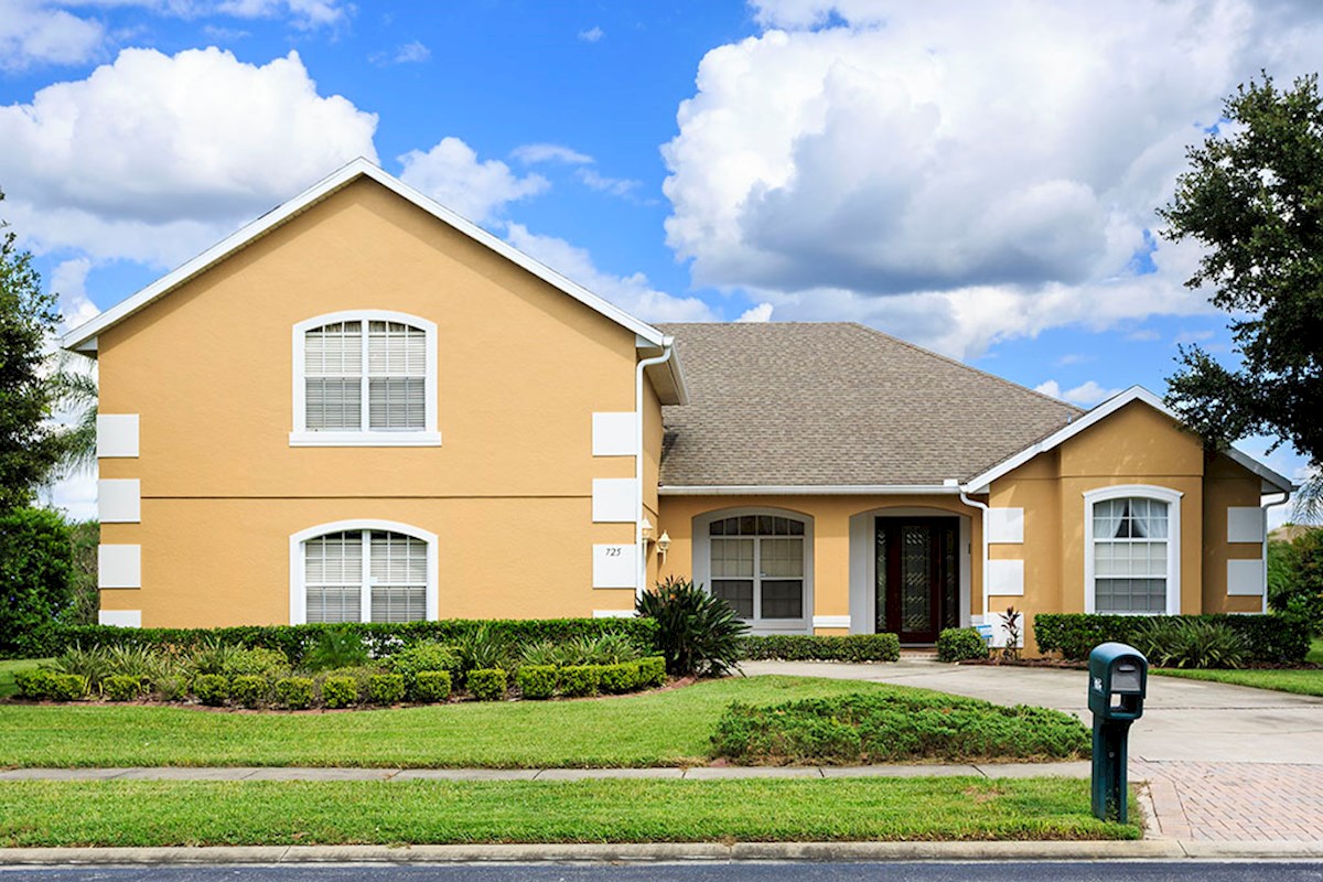 Beautiful Lake Front Villa on Formosa Gardens Sleeps 14