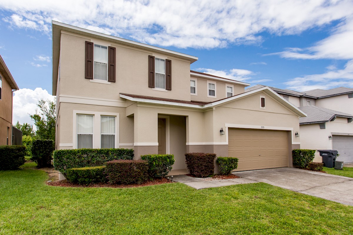 4 Bedroom Luxury Villa on the Windwood Bay Resort in Davenport