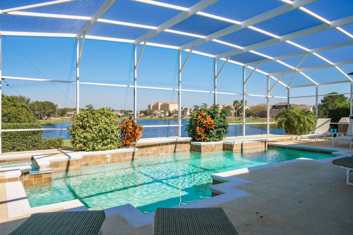 Formosa Gardens 4 Bedroom 3 Bath Villa with Lake View