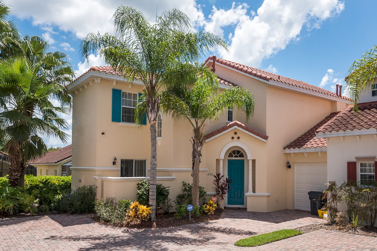 Tuscan Hills Villa Luxury 5 Bedroom 3 Bath Orlando Rental