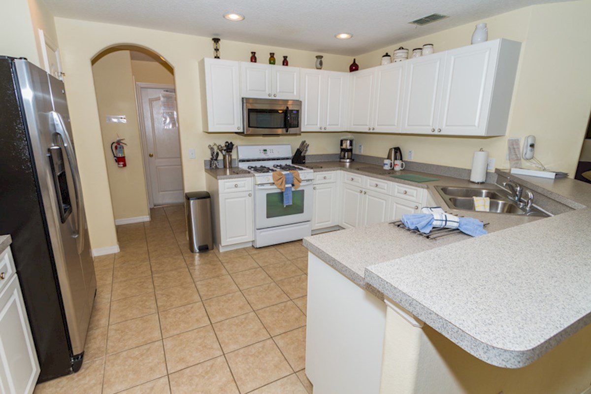 Tuscan Ridge (Countryside) 4Bed/3Bath Home