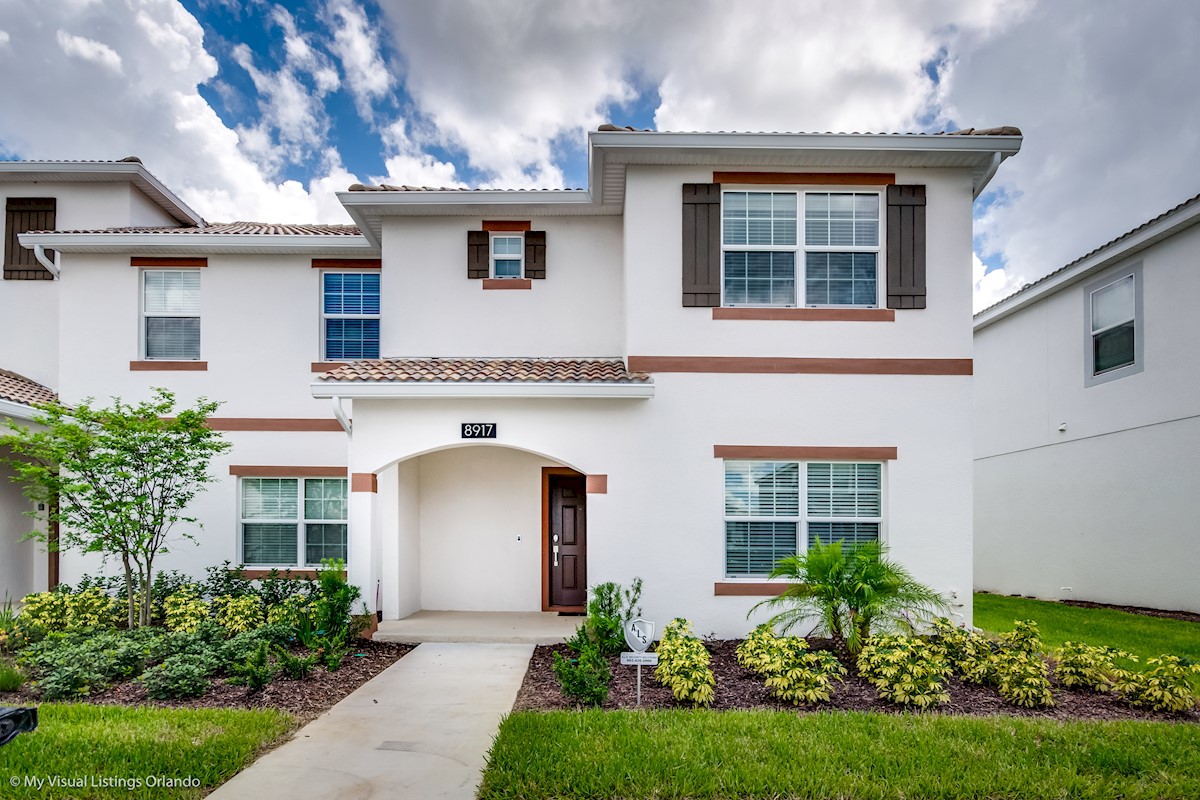 5 Bedroom Townhome on the Retreat at Champions Gate