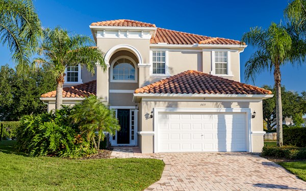 CasaSoleada@TuscanHills | 5 Bed 4 Bath Villa with Pool and Spa