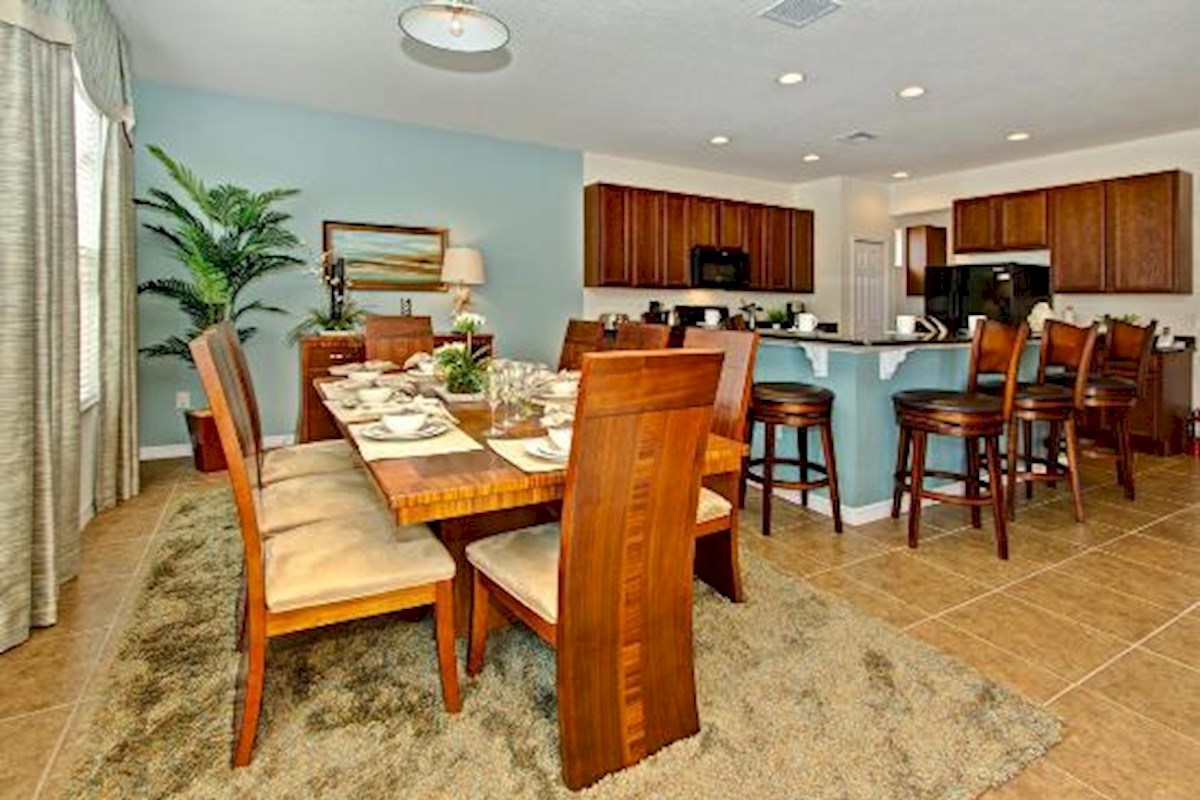 6 Bedroom 6 Bath Luxury Orlando Villa on Watersong Resort