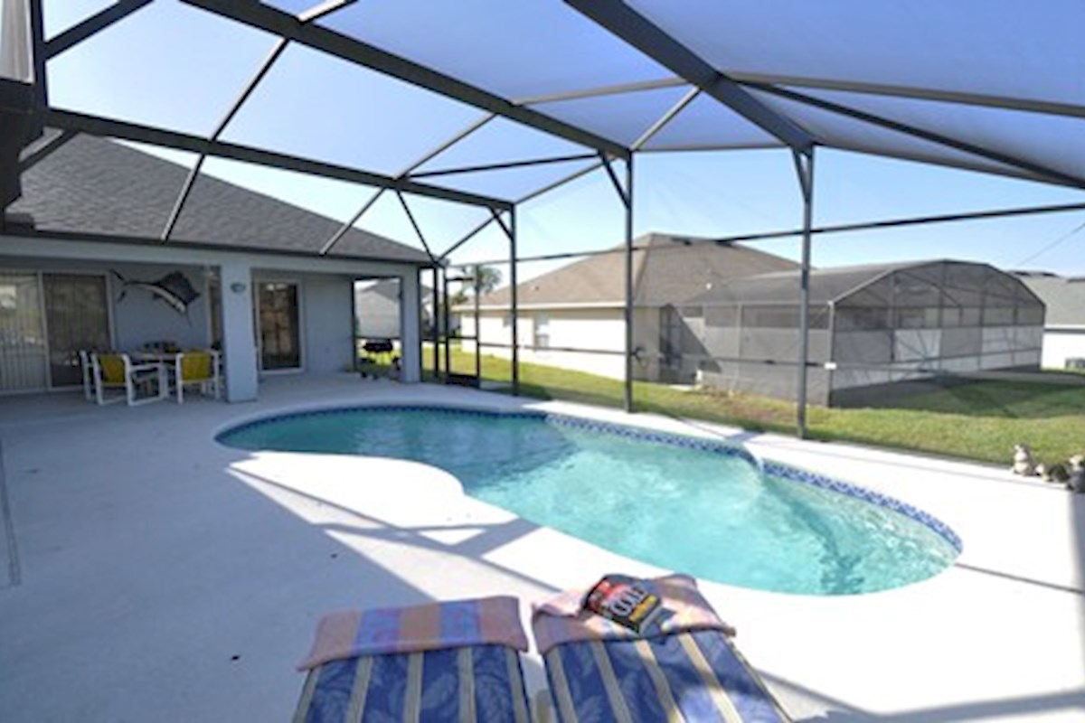 Tuscan Ridge Villa Pool Area