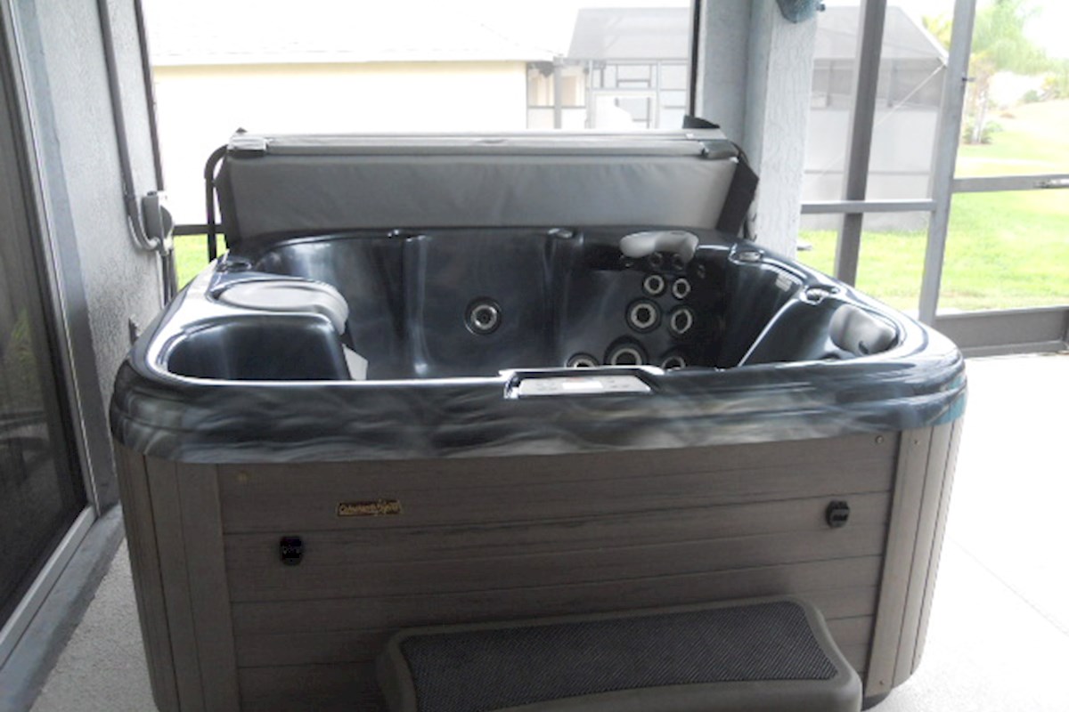 Hot Tub