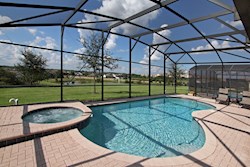 Sunny pool+spa+deck, wide open back yard