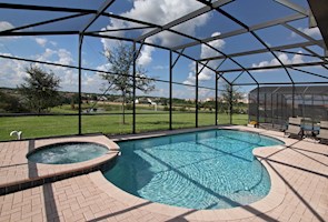 Newly Remodeled 6BR/5BA Villa, Private Pool+Spa, Movie Room