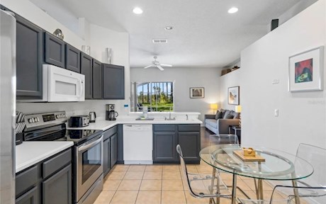 Tall Pines | 4 Bedroom 3 Bath Villa | Highlands Reserve