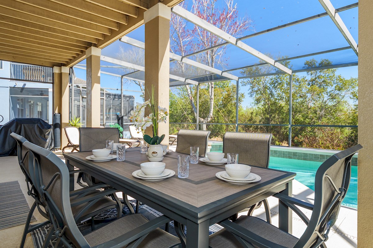 Under Cover Lanai Area