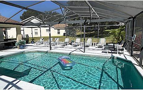 Greater Groves Villa | 4 Bedroom 3 Bath Villa