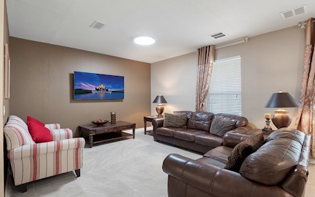 Newly Remodeled 6BR/5BA Villa w/ 3 King Suits, Pool+Spa 