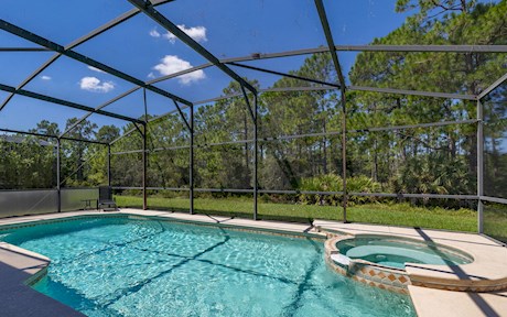 Spacious 6 bed 4.5 Bath Villa | Gated Resort | Conservation View 