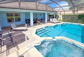 4BR/2BA Near Disney | Private Pool & Spa