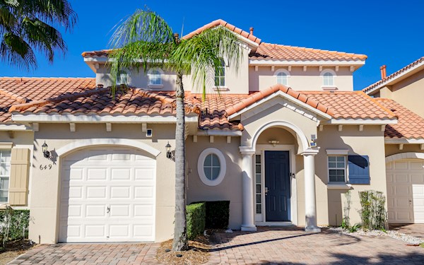 Tuscan Hills 4 Bedroom Villa