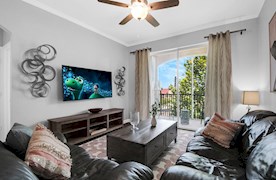 Windsor Hills 3 Bed Condo with Resort Clubhouse Access