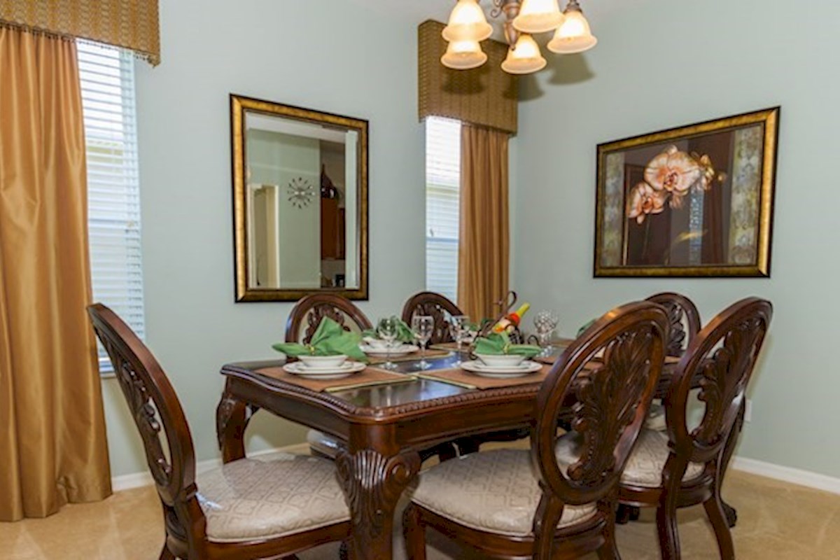 Formal Dining