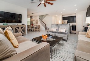 Solara Resort | 5 Bed 5½ Bath Villa with Pool and Spa