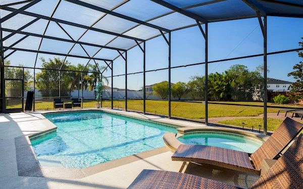 Maywood House | Luxurious 5 Bed 4 Bath Orlando Villa on The Manor