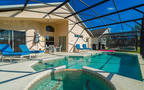 Emerald Island Retreat 2 | 4 Bedroom 3 Bath Villa