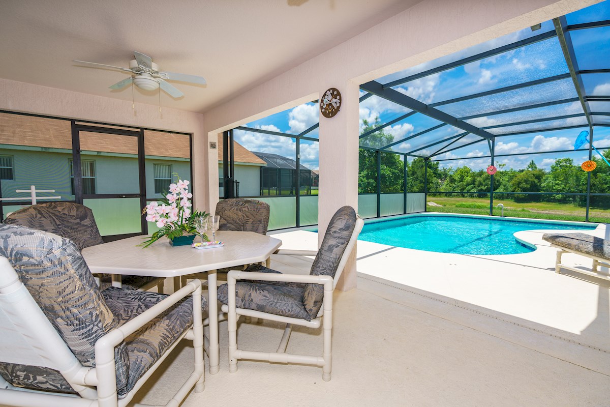 Orange Tree 4 Bedroom 3 Bath Luxury Orlando Vacation Villa