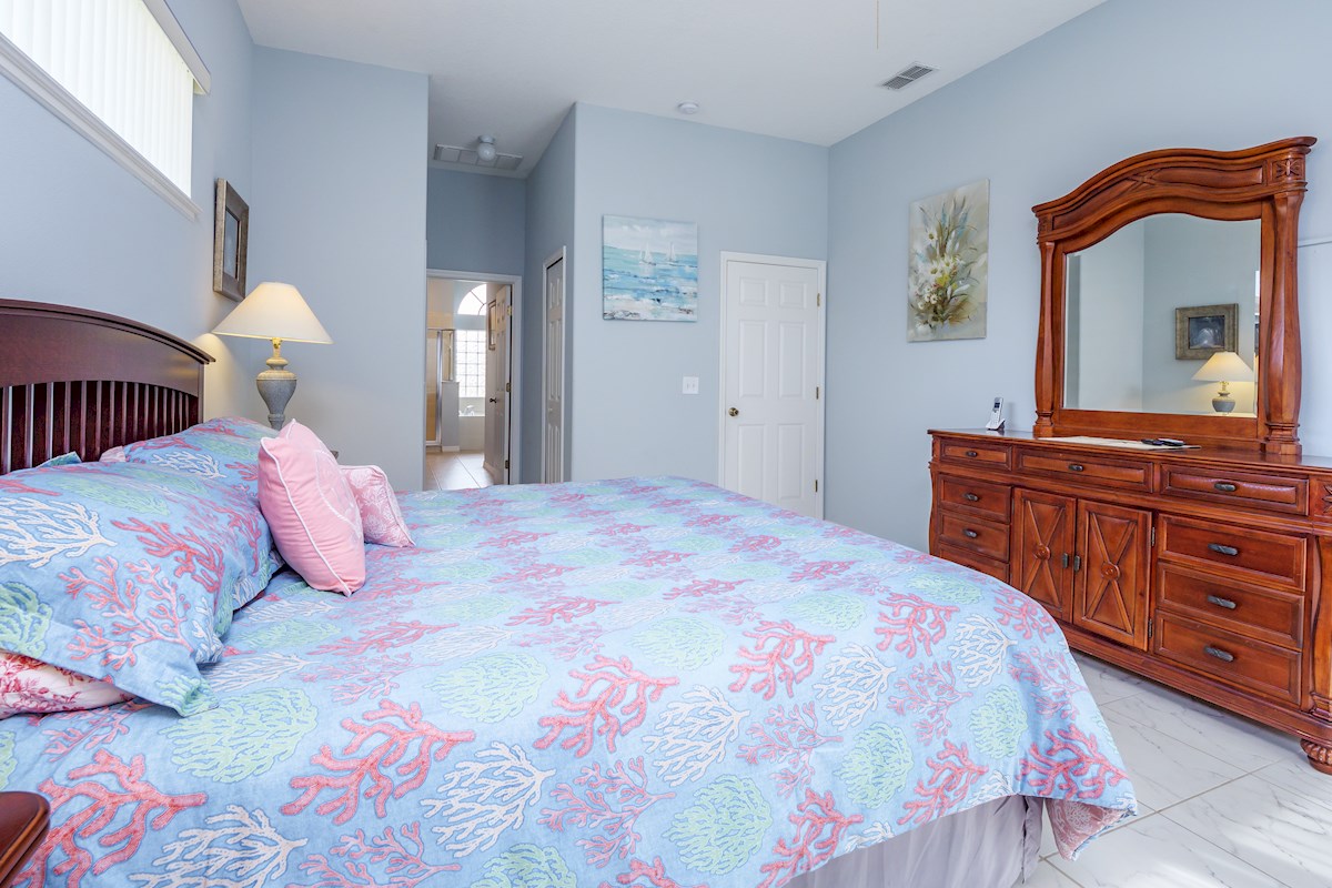 Viburnum Villa, The Estates at Legacy Park, 5 Bedroom 3 Bath