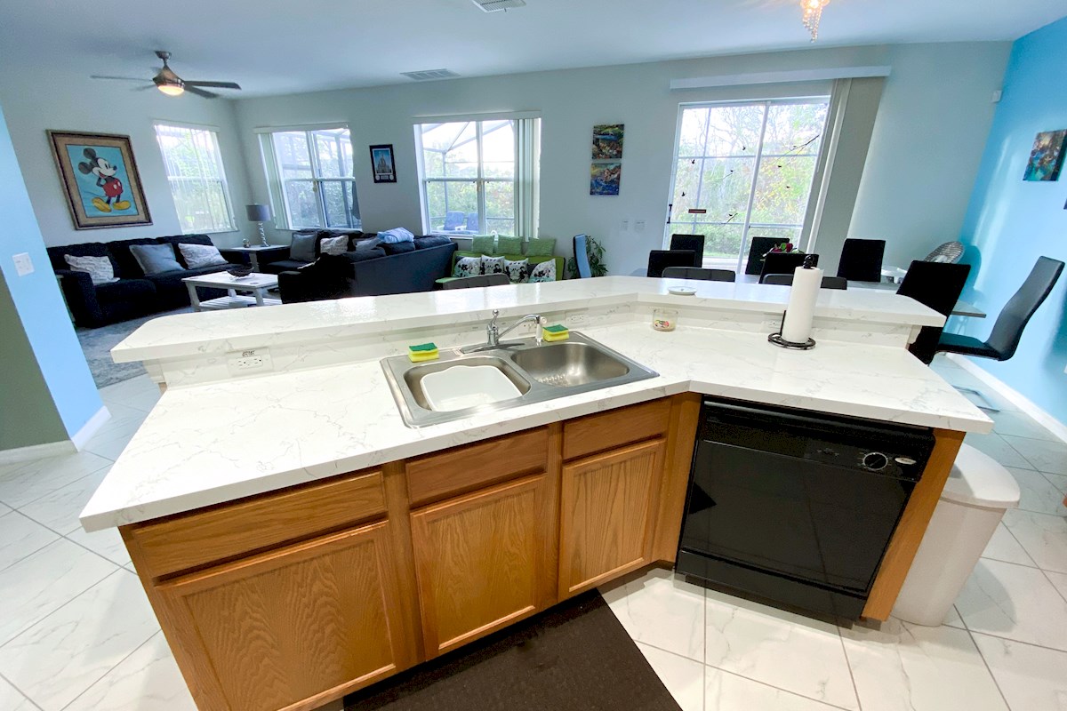 4 Bedroom Luxury Villa on the Windwood Bay in Davenport