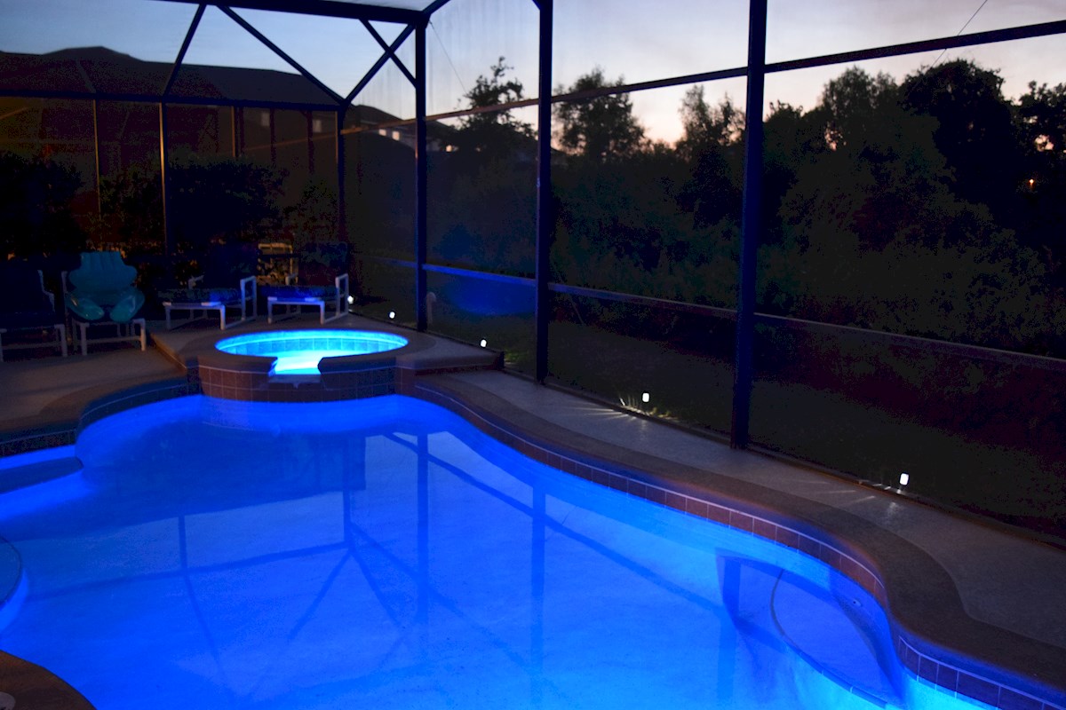 4 Bedroom Luxury Villa on the Windwood Bay in Davenport