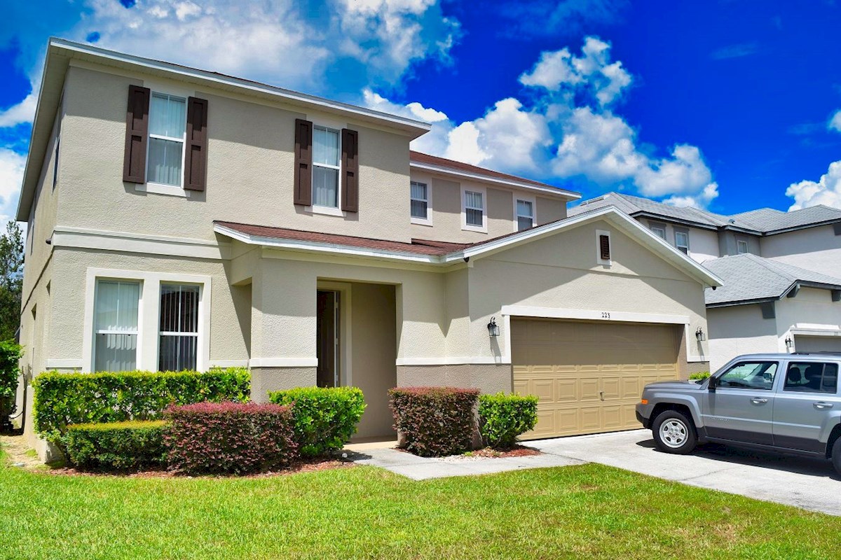 The BigDisneyVilla