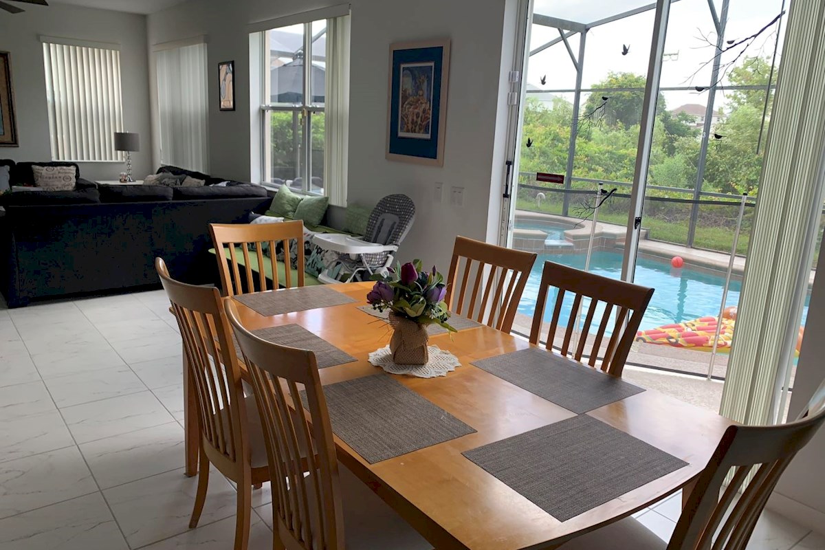 4 Bedroom Luxury Villa on the Windwood Bay Resort in Davenport