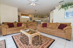 Lounge 1