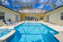 Pool & Spa
