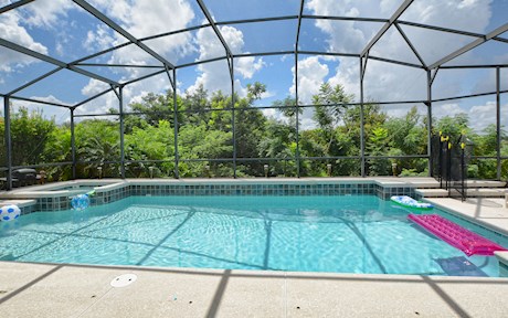 Luxury Villa,Overlooking Lake, Frozen+Star Wars Bedrooms ref 344