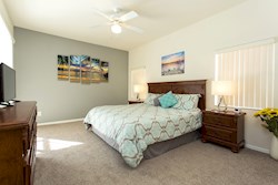 King Master 1 Bedroom with Ensuite Bathroom