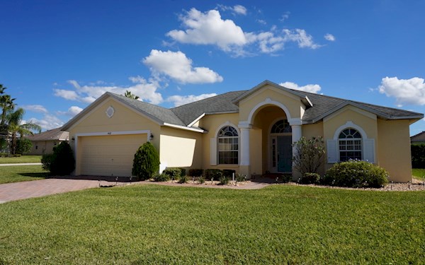 Sunset Palms Villa on Large Corner Plot