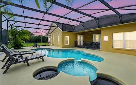 2 ½ Miles to Disney! Formosa Gardens 6 Bed, Mickey Pool & Theater