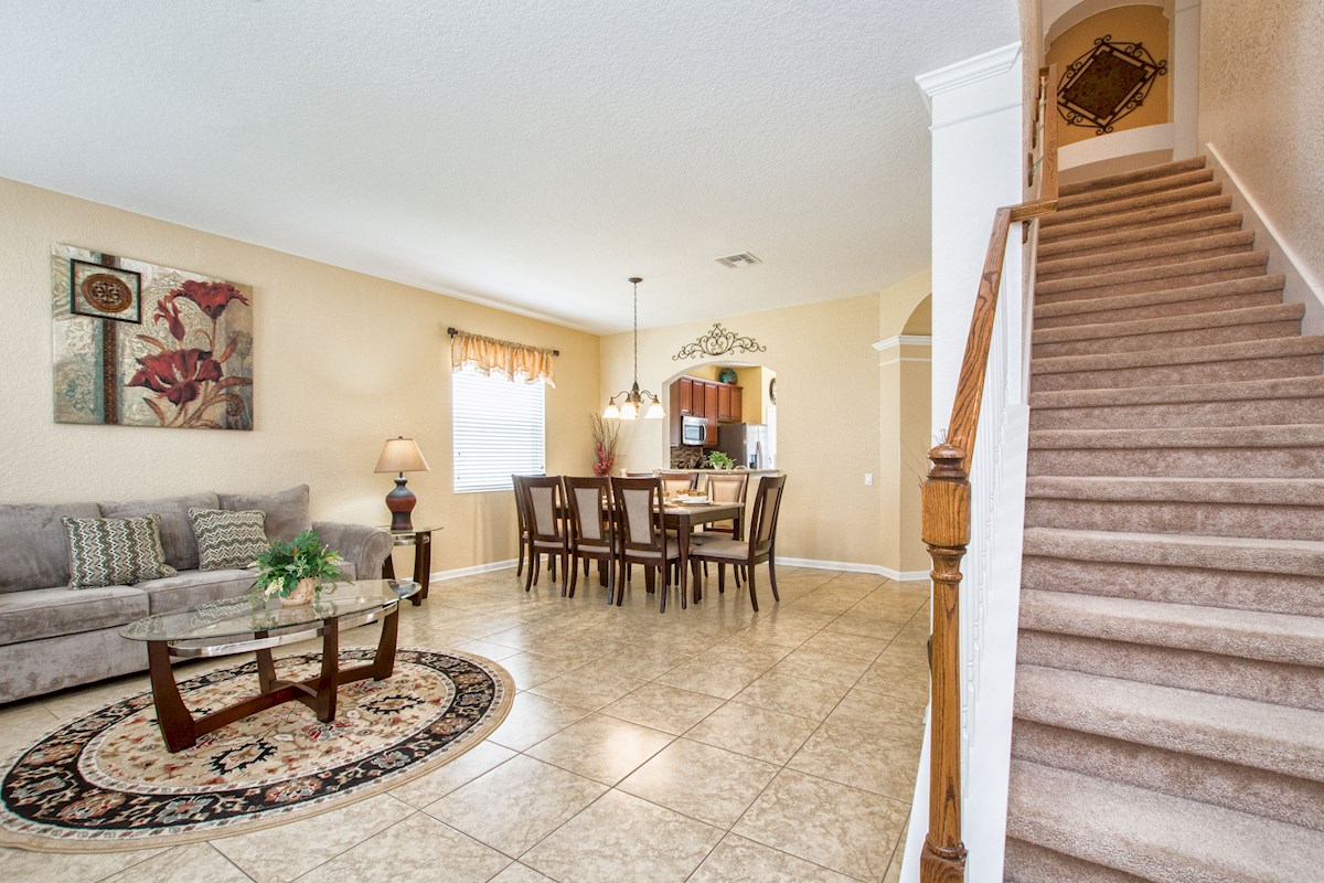 Windsor Hills Villa 6 Bedroom 4 Bath (2 EnSuites)