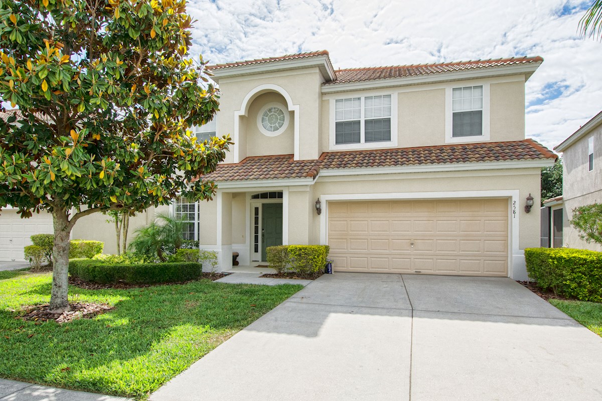 Windsor Hills Villa 6 Bedroom 4 Bath (2 EnSuites)