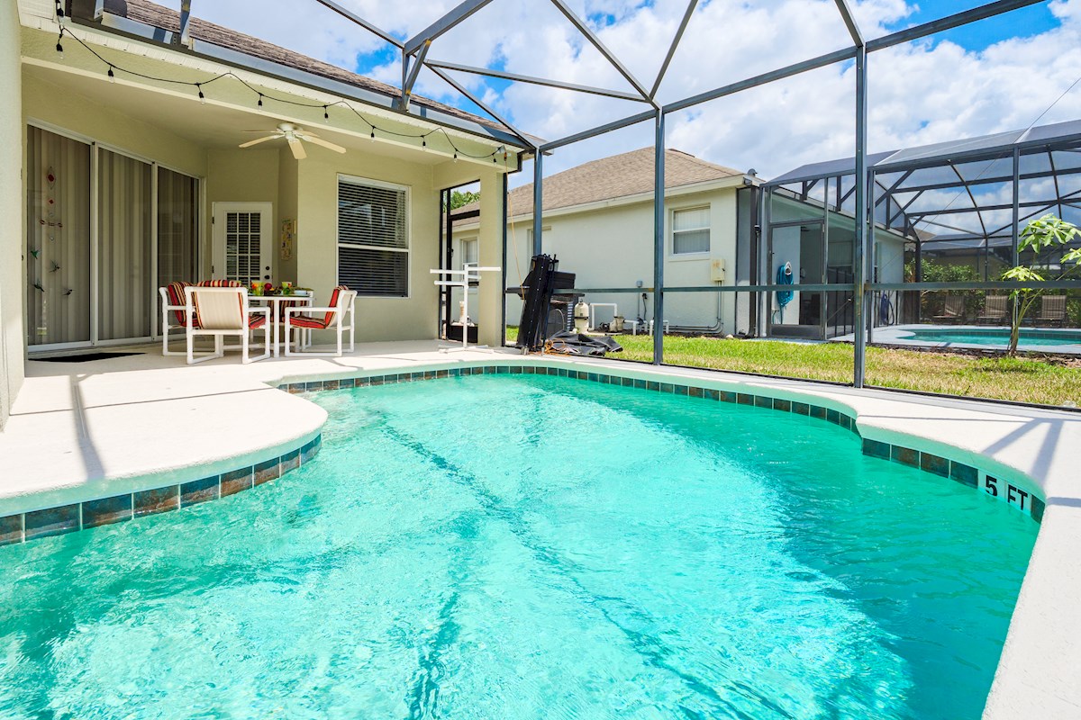 Calabay Parc at Tower Lake 4 Bedroom 3 Bathroom