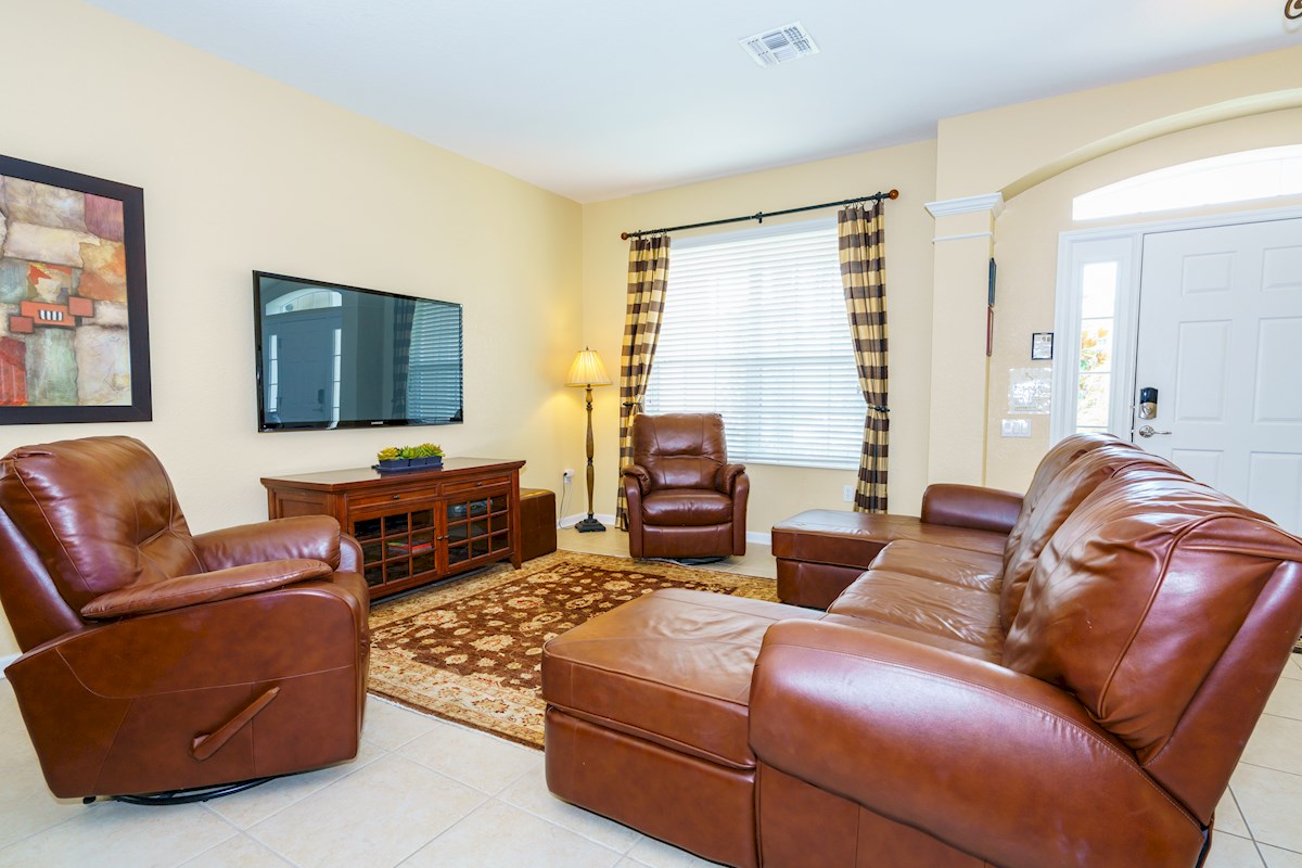 2nd Family Room with 50" TV