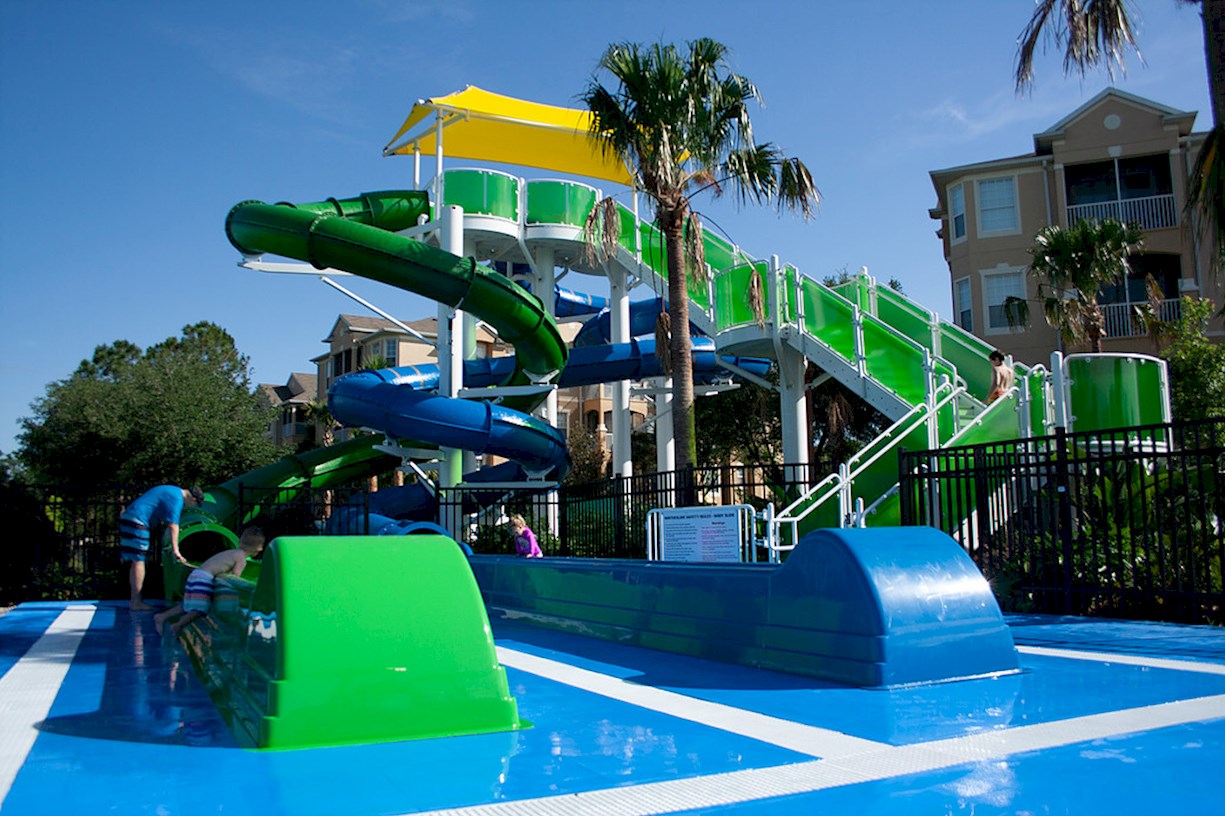 New Windsor Hills Clubhouse Water Park