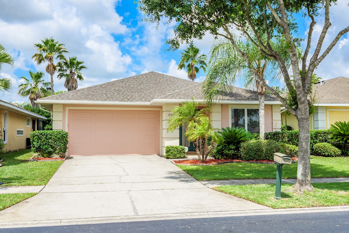 Sunset Lakes Vacation Rental | 4 Bedroom