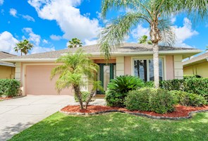 4 Bedroom 3 Bath Florida Villa on Sunset Lakes