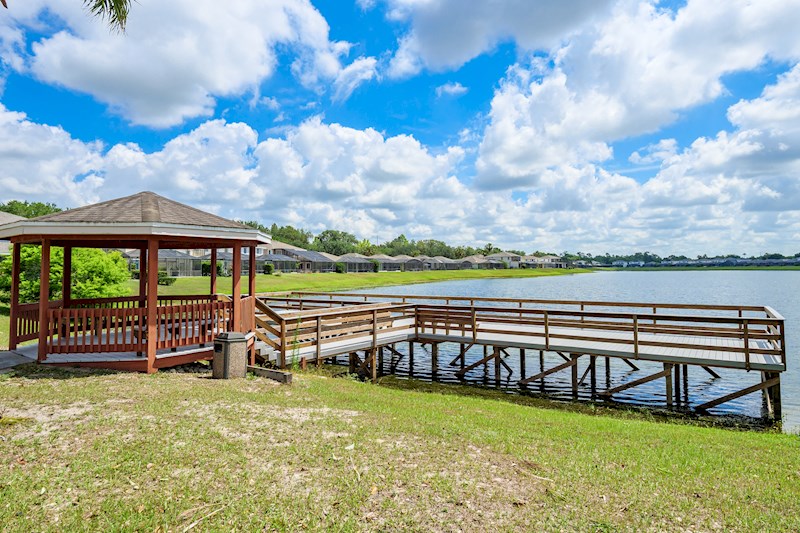 Sunset Lakes Orlando Villas - Luxury Holiday Homes Near Walt Disney World