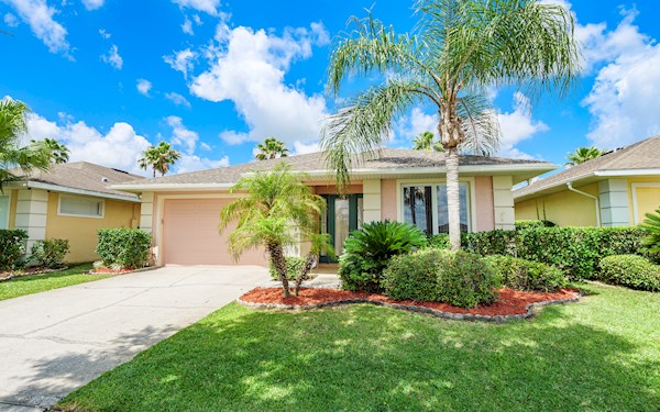 Sunset Lakes Rental Villa