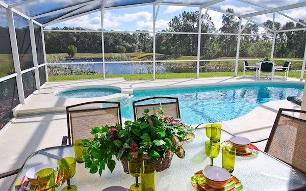 Al fresco dining, fab views