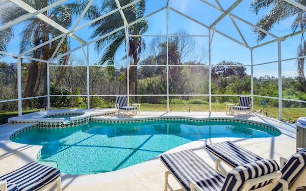 Rolling Hills Vacation Rental Pool Area