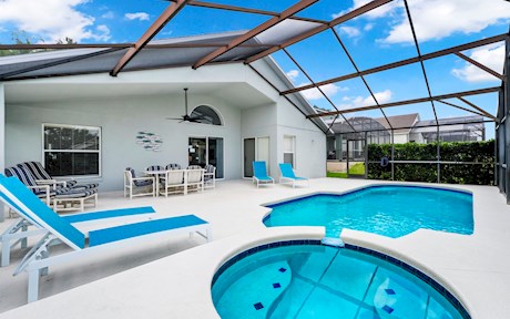 South Facing Highgate Park Orlando Villa | Sunshine