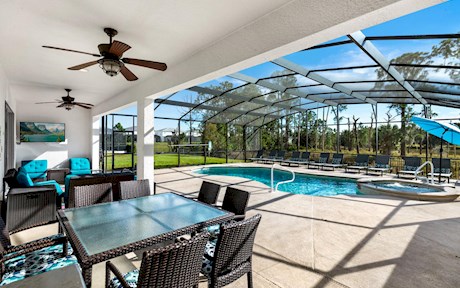 Luxury Executive 9 bed South View Villa, Solterra Resort 