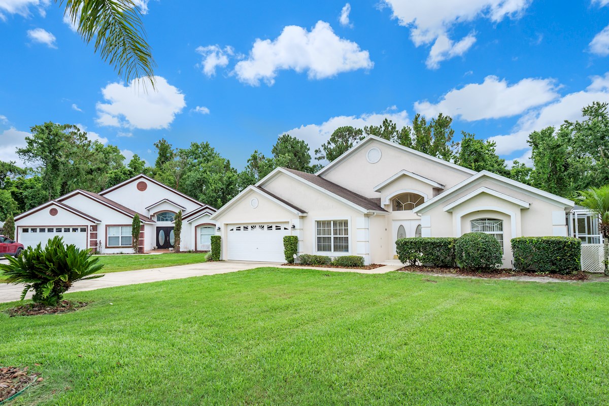 Thousand Oaks Villa on Large Plot